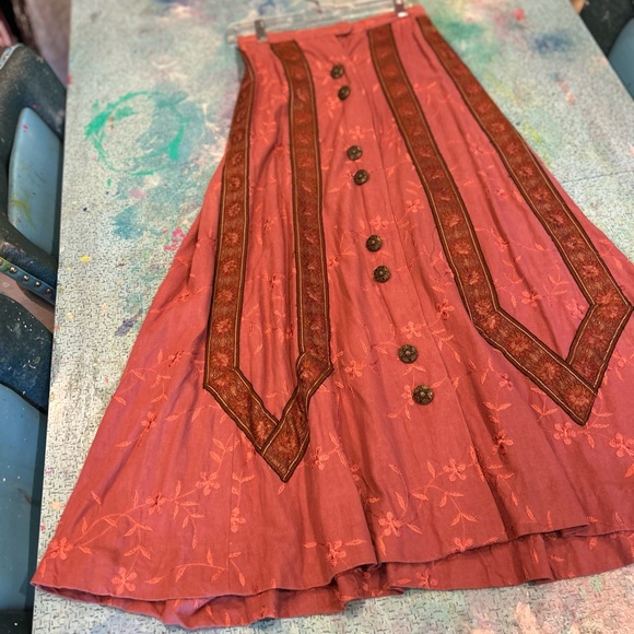 Shakespearean Tapestry Skirt - Picture 6 of 16